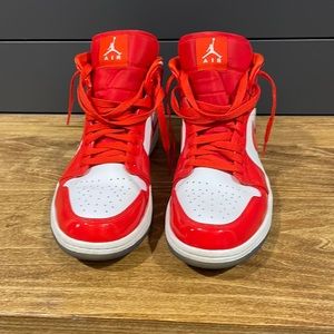 Air Jordan 1 Mid Red Patent